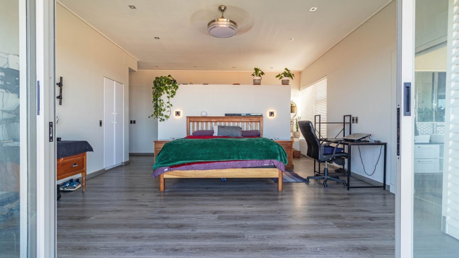 4 Bedroom Property for Sale in Berghof Western Cape